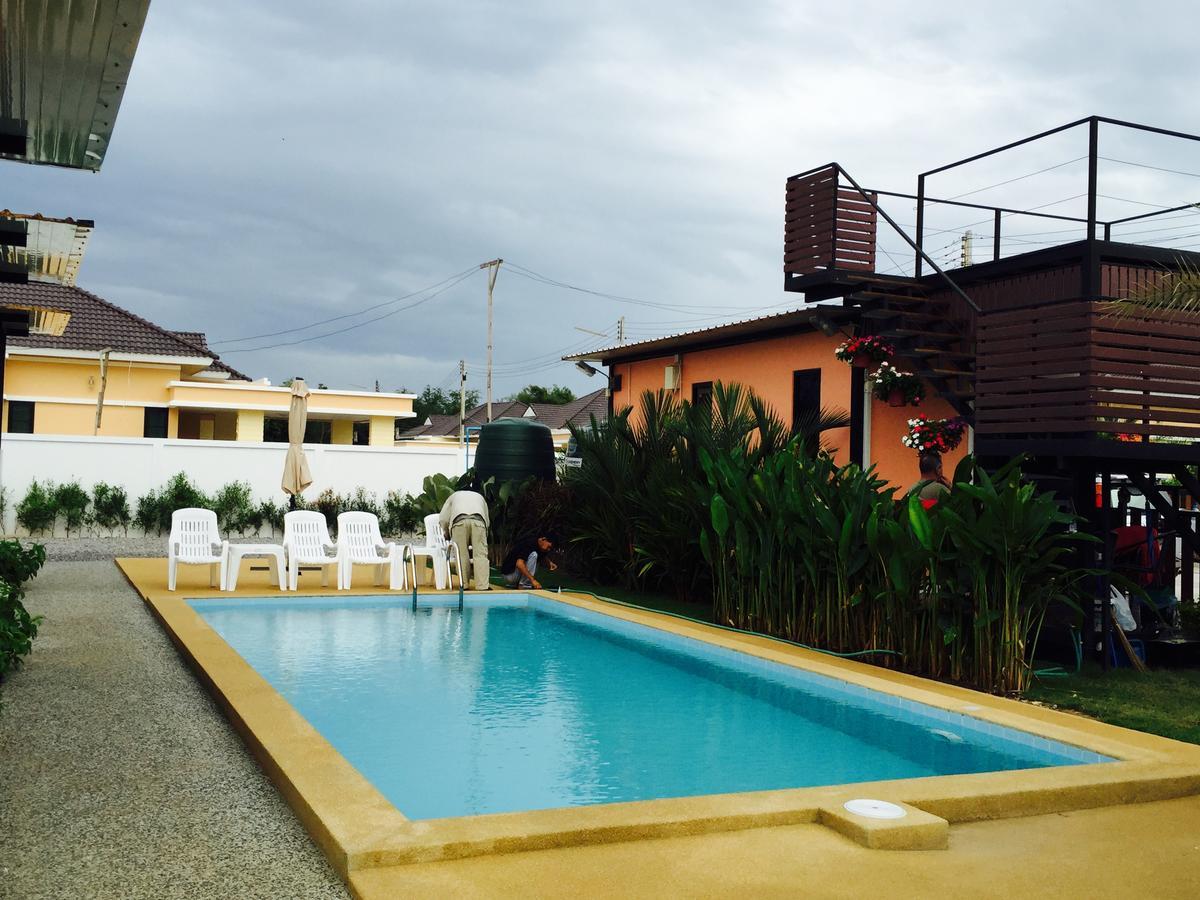 Ban Sumalai Hotel Rayong Exterior photo